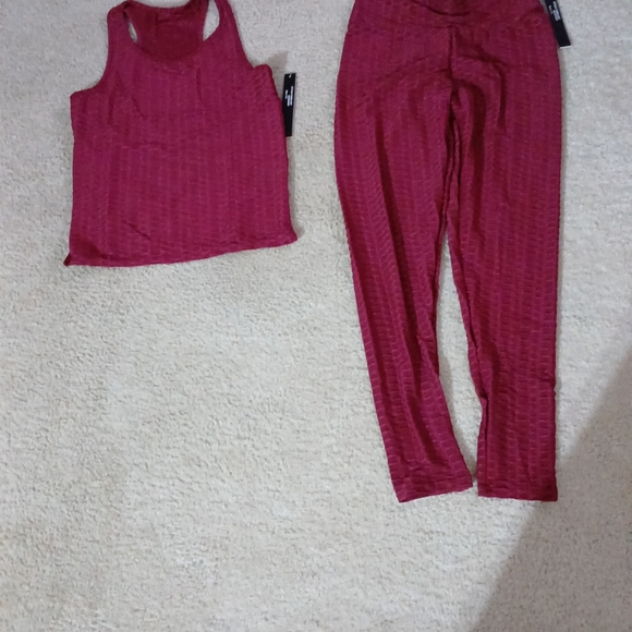 NEW MIX, NWT 2 piece jogging set - Picture 8 of 8